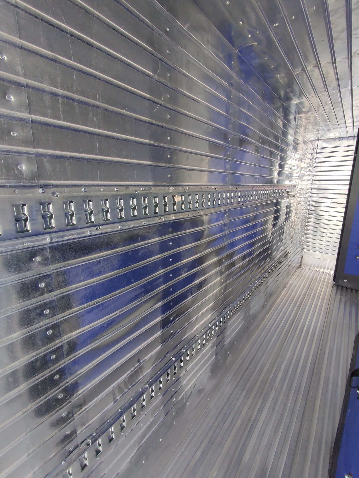 RIELES LOGISTICOS E Y F  ACERO GALVANIZADO